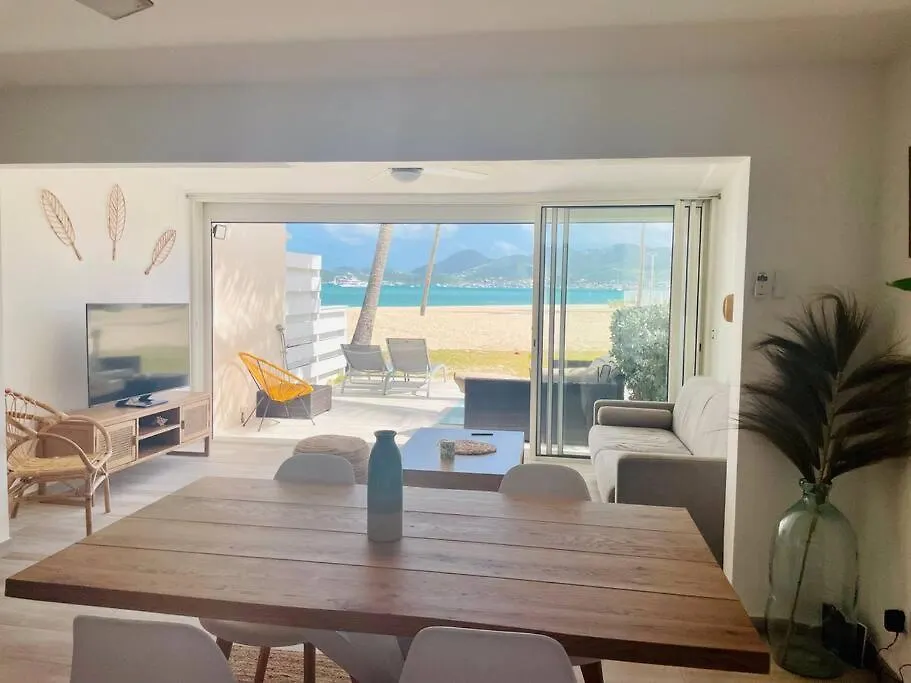 Salty Beach, Amazing 1 Bedroom Beachfront, Nettle Bay Beach Club Байе-Неттл Дом отдыха